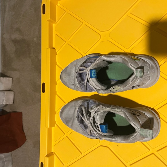 ATTENTION BASKETBALL PLAYERS! Mens Nike Zoom Freak 3, Grey Marble Lime, 10.5 - Picture 4 of 9